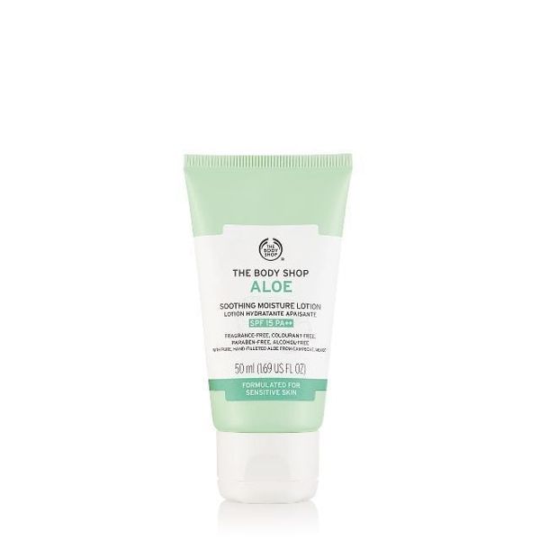 aloe-soothing-moisture-lotion-spf15-2-640x640